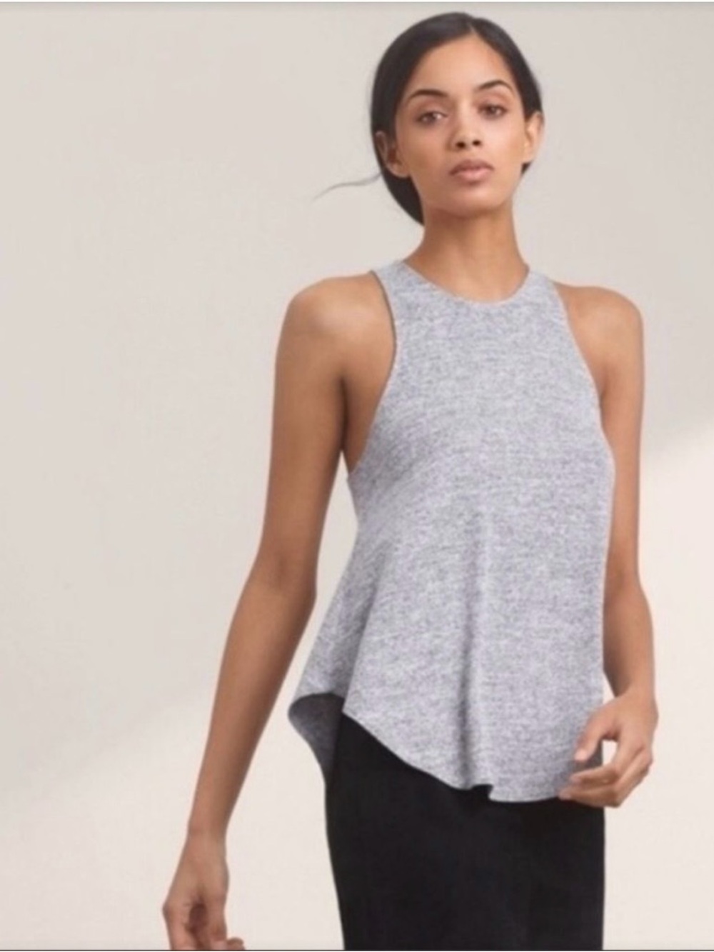 Aritzia Wilfred Free Light Grey Burnette Racerback Swing Tank Size Small